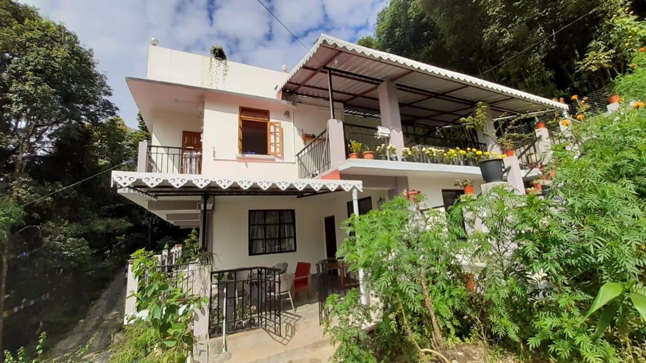 Tenam Garden Homestay Kalimpong Exteriör bild